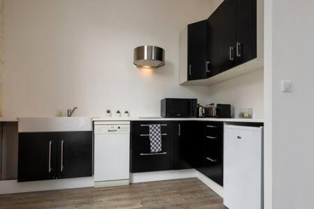 Charmant T2 Place De Lerme Бордо Экстерьер фото